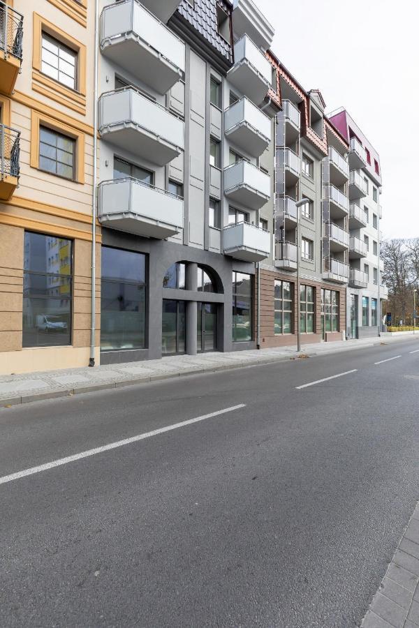 Stylowy Apartament Z Tarasem Swinoujscie Center By Noclegi Renters Экстерьер фото