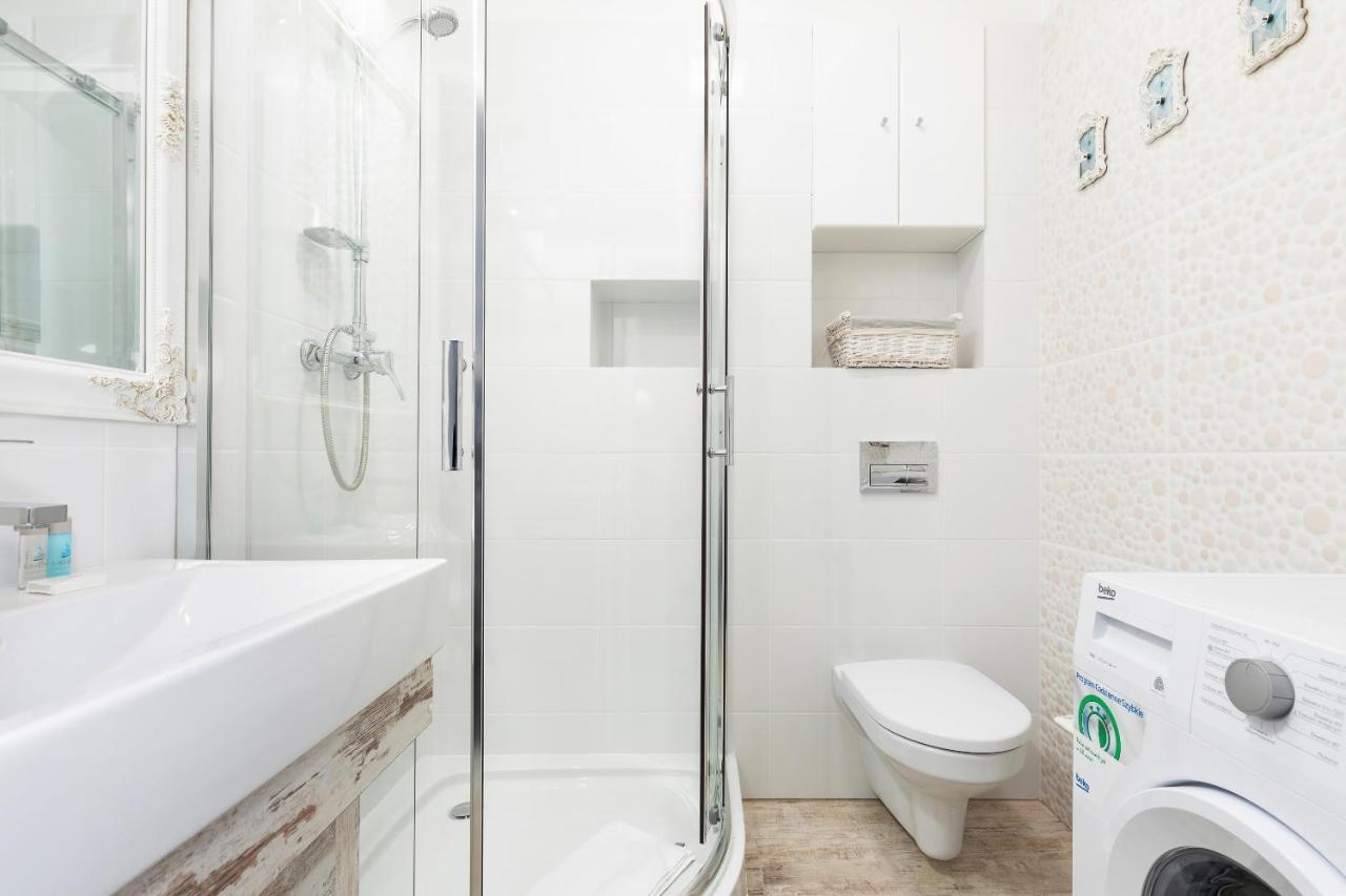 Stylowy Apartament Z Tarasem Swinoujscie Center By Noclegi Renters Экстерьер фото